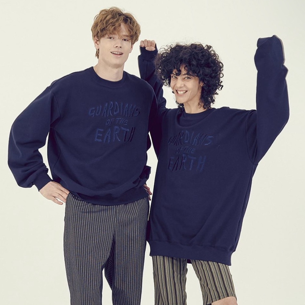 Vegan Tiger, Guardian of the Earth navy blue crewneck